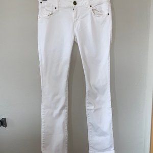 CAbi White Zip Straight Leg Jeans/Size 4